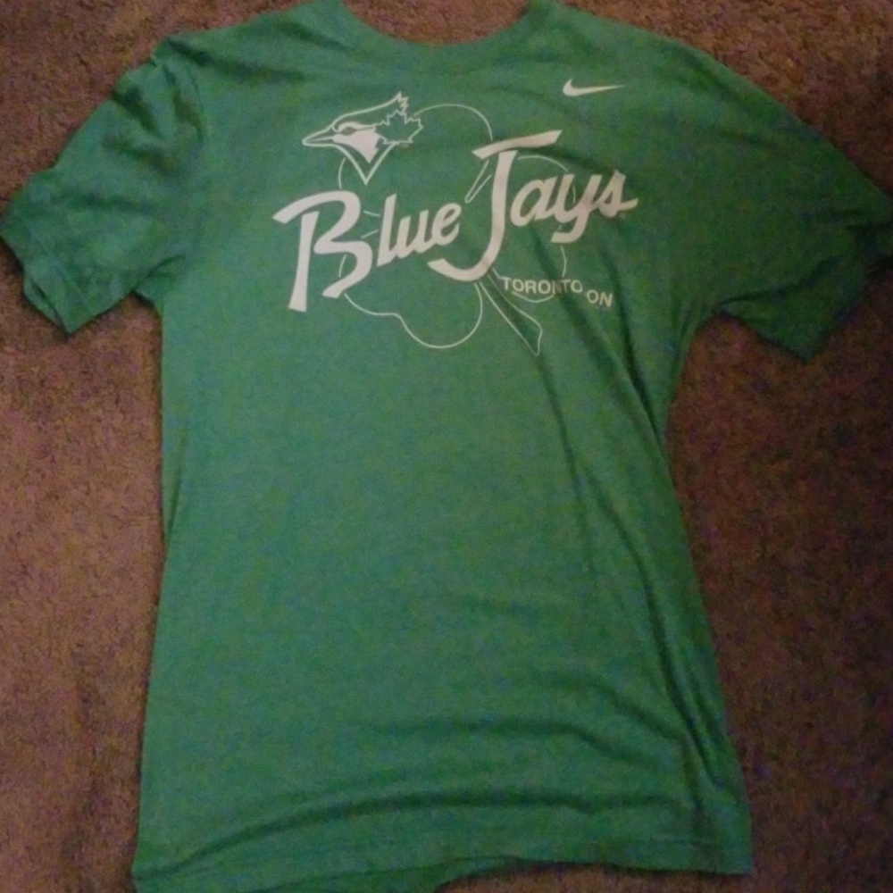 Nike t-shirt